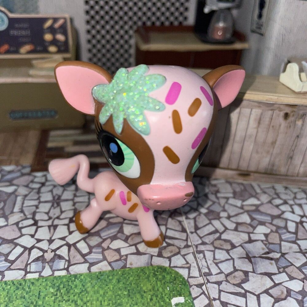 LPS Littlest Pet Shop 🎀 Pink Brown Sprinkles Cow #3126 🎀 w/ Glitter Flower